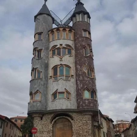 Una Ciudad Por Descubrir Valencia de Don Juan Exteriör bild